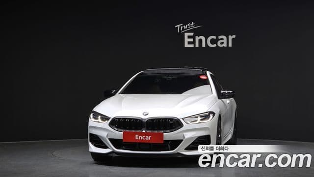 BMW 8 Series 2025 — Şəkil 9/20