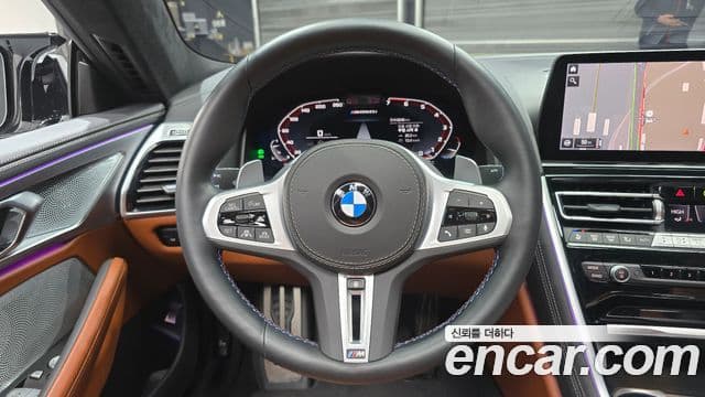 BMW 8 Series 2025 — Şəkil 19/20