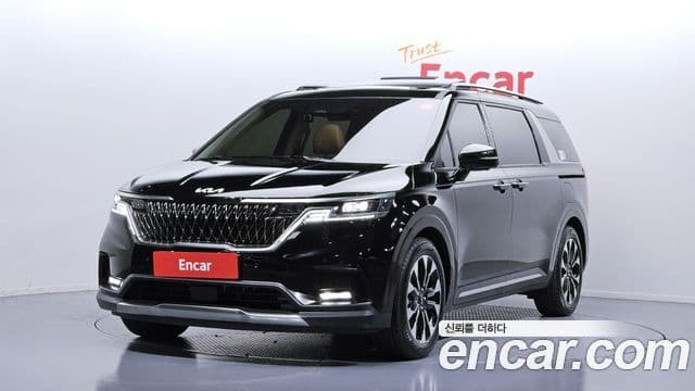 Kia Carnival 2023 — ფოტო 1/20