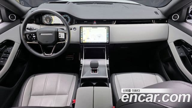 Land Rover Range Rover Evoque 2025 — Photo 9/20