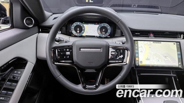 Land Rover Range Rover Evoque 2025 — Photo 19/20