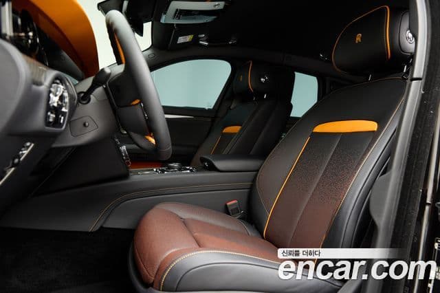 Rolls-Royce Ghost 2024 — ფოტო 7/20