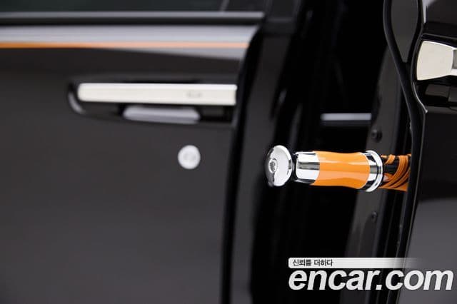 Rolls-Royce Ghost 2024 — ფოტო 15/20