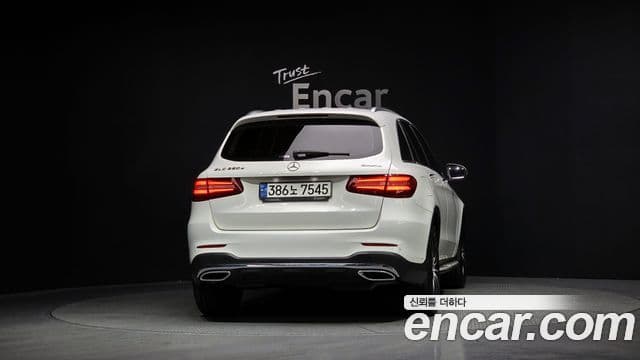 Mercedes-Benz GLC-Class 2018 — Şəkil 4/20