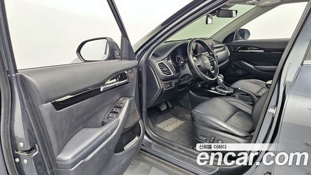 Kia Seltos 2022 — ფოტო 10/20