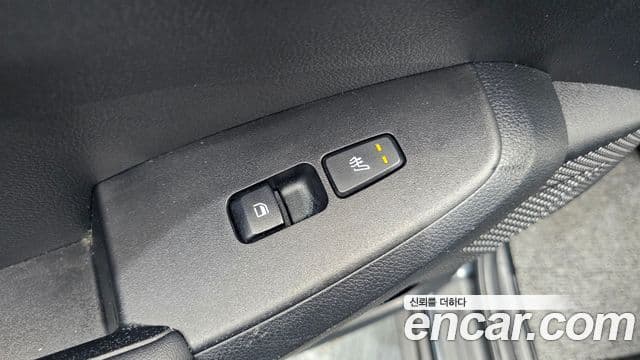 Kia Seltos 2022 — ფოტო 19/20