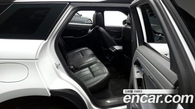 Land Rover Range Rover Evoque 2022 — Şəkil 12/20