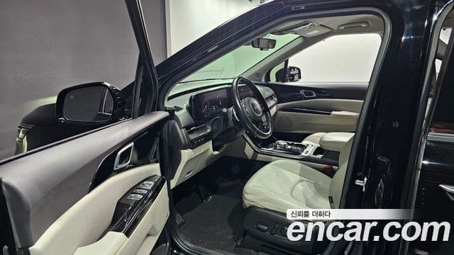 Kia Carnival 2022 — Şəkil 10/20