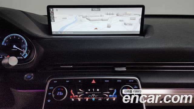 Genesis GV80 2022 — Photo 15/20