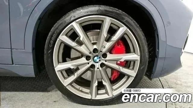 BMW X2 2022 — Şəkil 13/20