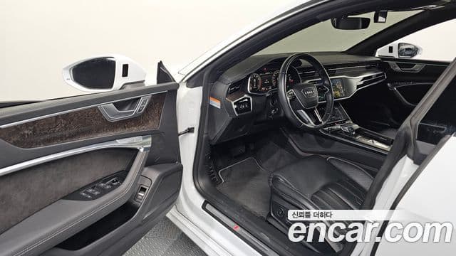 Audi A7 2021 — Şəkil 8/20