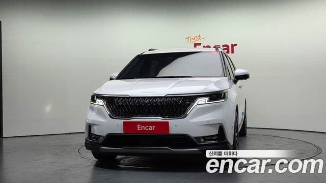 Kia Carnival 2023 — Фото 3/20