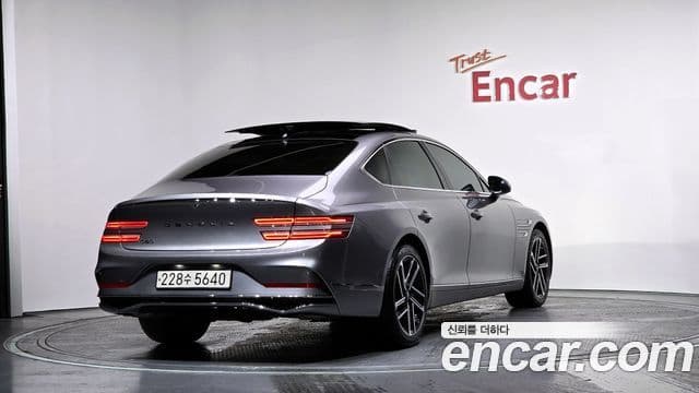 Genesis Electrified G80 2024 — Şəkil 2/20