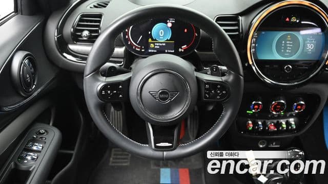 Mini Cooper S Clubman 2023 — Şəkil 13/20
