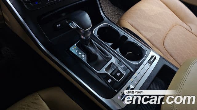 Kia Carnival 2021 — Фото 9/20