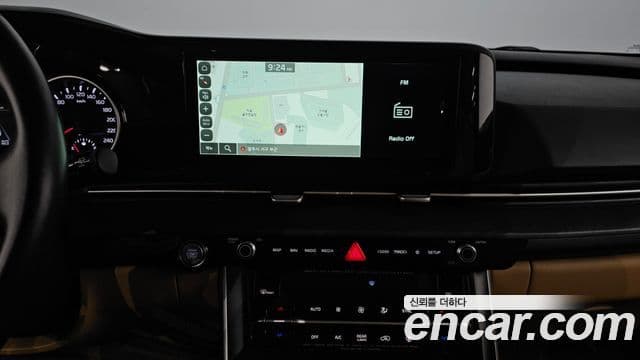 Kia Carnival 2021 — Фото 14/20