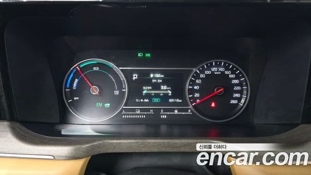 Kia Sorento 2021 — Şəkil 8/20