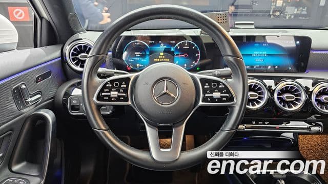 Mercedes-Benz A-Class 2021 — Фото 14/20