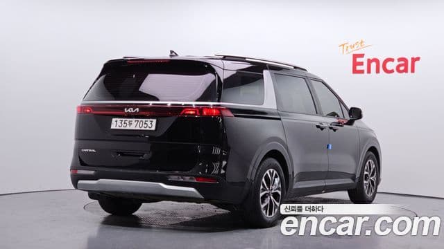 Kia Carnival 2023 — Şəkil 2/20
