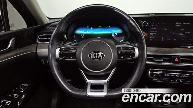 Kia K5 2021 — ფოტო 12/20