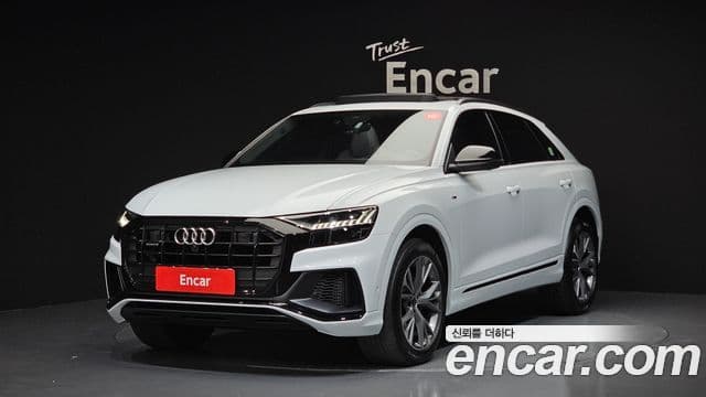 Audi Q8 2022 — Photo 18/20
