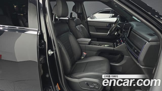 Hyundai Santa Fe 2023 — ფოტო 10/20