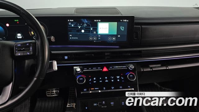 Hyundai Santa Fe 2023 — ფოტო 15/20