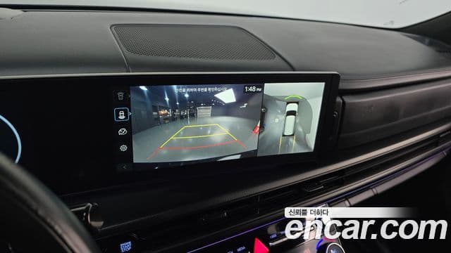Hyundai Santa Fe 2023 — ფოტო 16/20