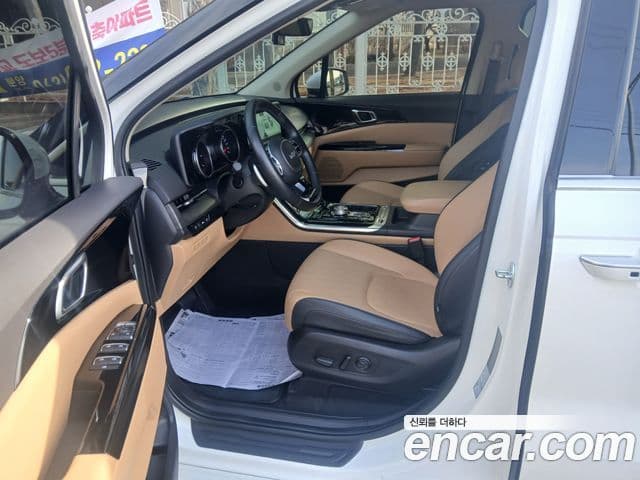 Kia Carnival 2021 — Şəkil 9/20