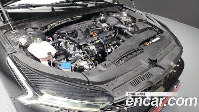 Kia K5 2023 — ფოტო 5/20