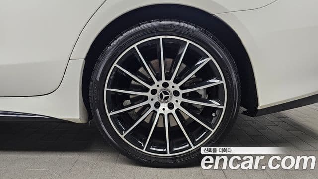 Mercedes-Benz CLS-Class 2021 — фото 5 из 20