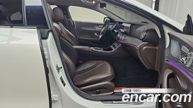 Mercedes-Benz CLS-Class 2021 — фото 11 из 20