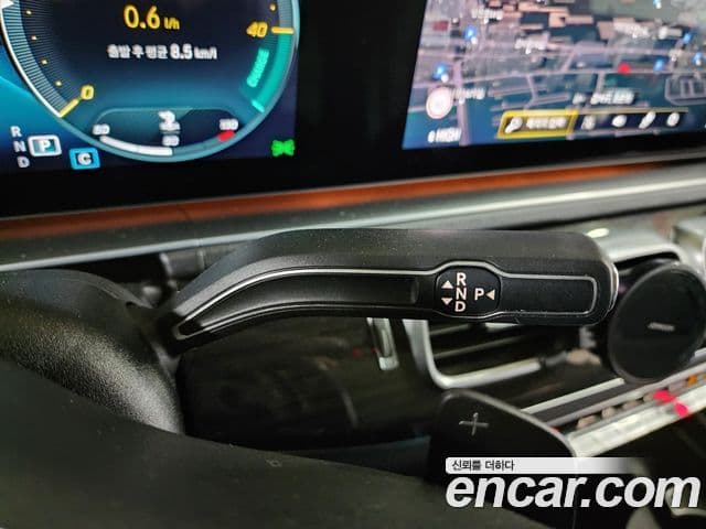Mercedes-Benz GLE-Class 2022 — Photo 3/20