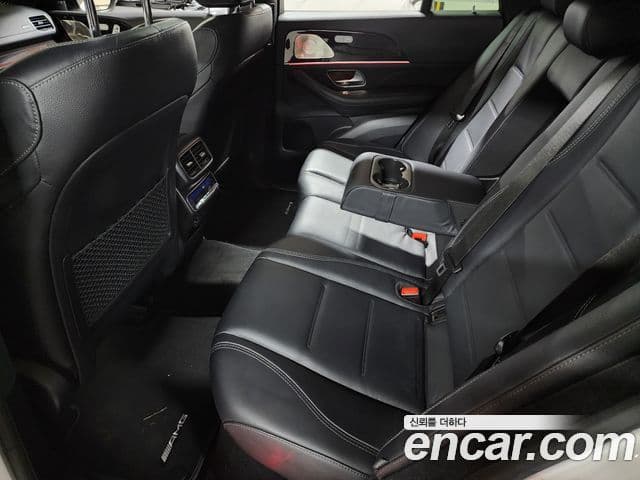 Mercedes-Benz GLE-Class 2022 — Photo 2/20