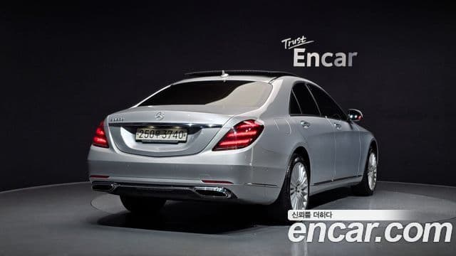 Mercedes-Benz S-Class 2019 — Фото 1/20