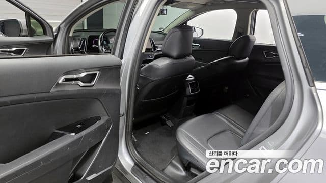 Kia Sportage 2021 — Şəkil 11/20