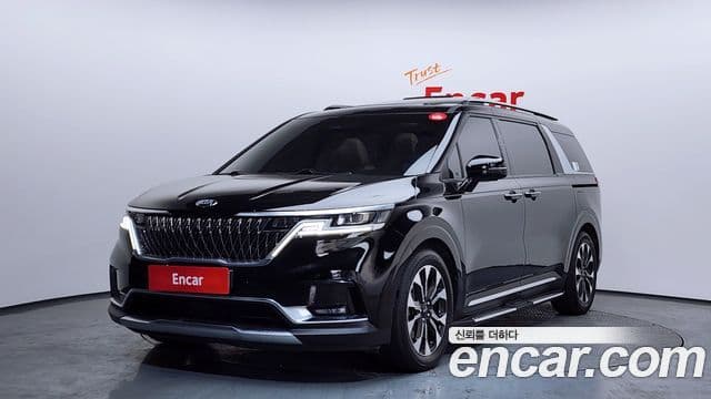 Kia Carnival 2021 — Фото 1/20