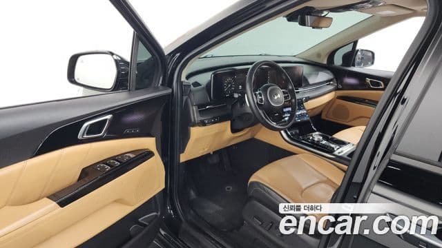 Kia Carnival 2021 — Фото 10/20