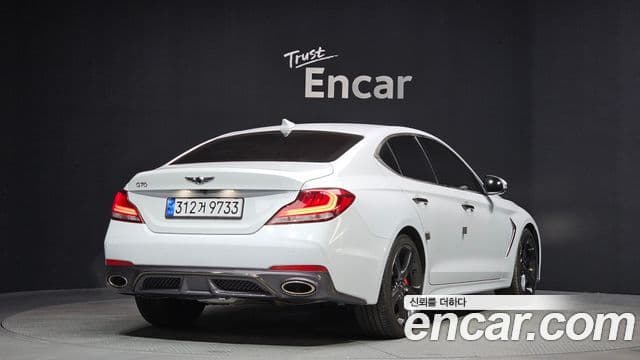 Genesis G70 2019 — ფოტო 14/20