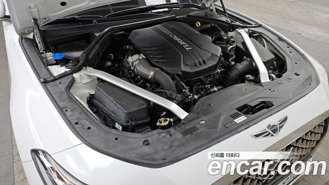 Genesis G70 2019 — ფოტო 9/20