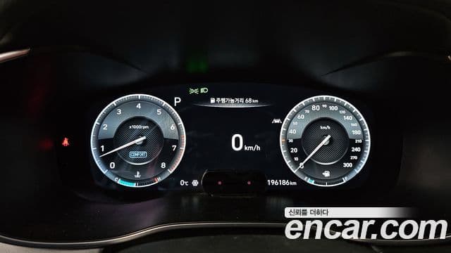 Genesis G70 2019 — ფოტო 15/20