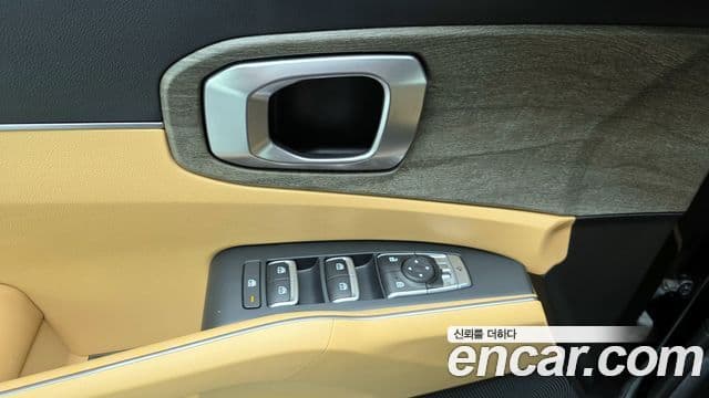 Kia Sorento 2022 — фото 14 из 20
