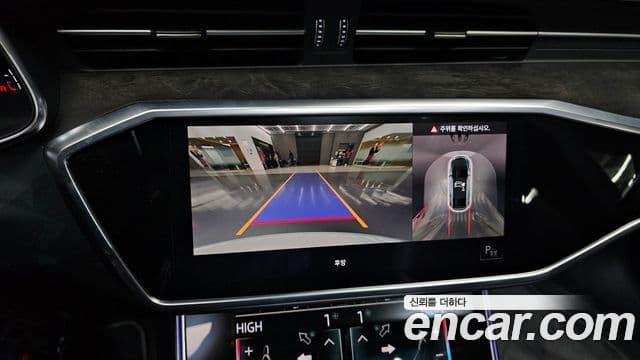 Audi A7 2020 — ფოტო 15/20
