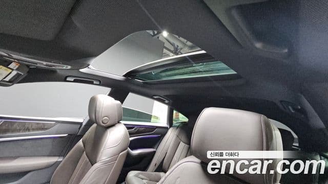 Audi A7 2020 — ფოტო 19/20