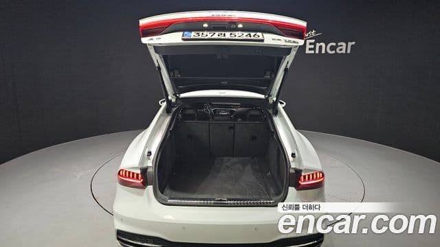 Audi A7 2020 — ფოტო 20/20