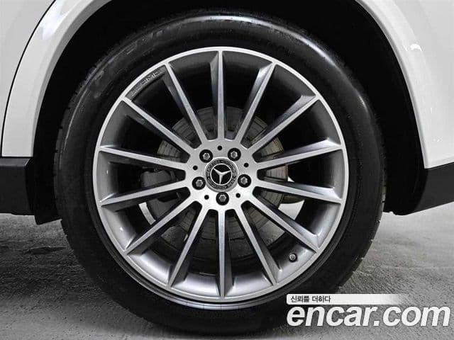 Mercedes-Benz GLE-Class 2025 — фото 4 из 20