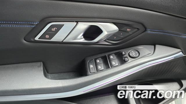BMW 3 Series 2019 — Photo 10/20