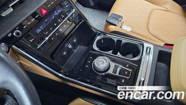 Kia Carnival 2021 — Фото 9/20