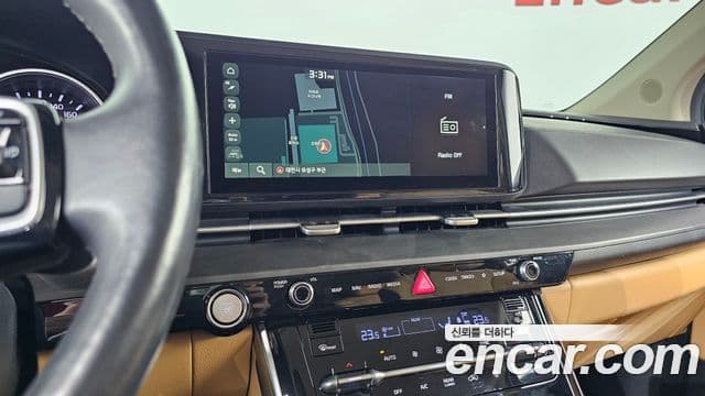Kia Carnival 2021 — Фото 16/20