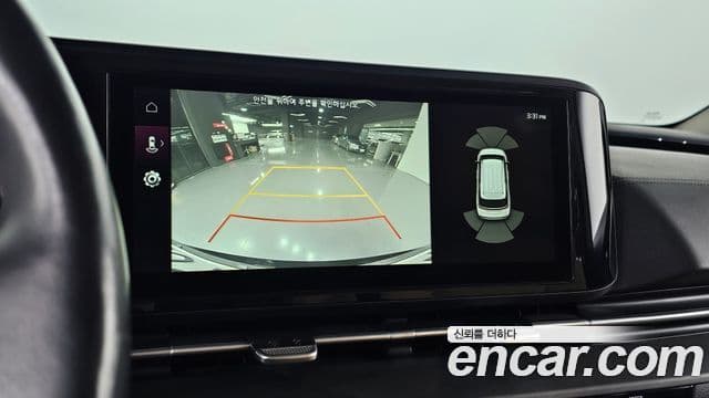 Kia Carnival 2021 — Фото 17/20